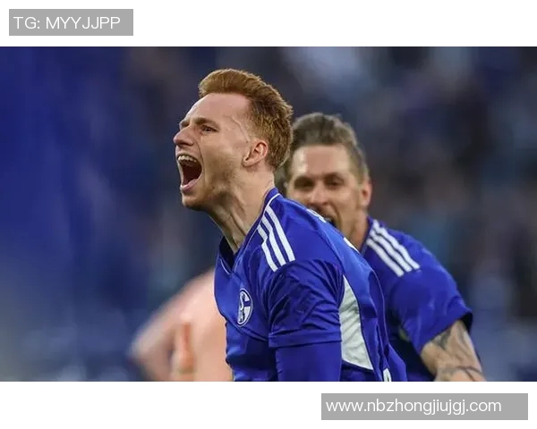 沙尔克04主场噩梦:惨败降级风险增大 沙尔克04主场噩梦:惨败降级风险增大